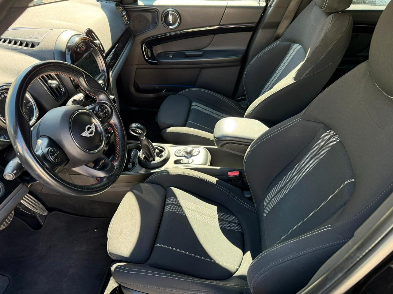 Mini 2.0 Cooper SD Hype Countryman Automatica