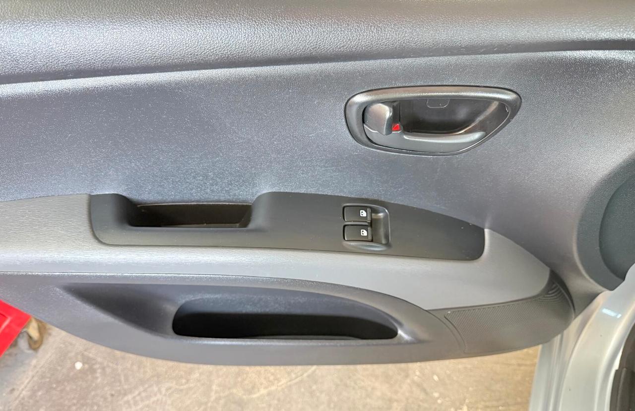 Hyundai i10 1.1 12V Econext Sound Edition GPL !!!!!!