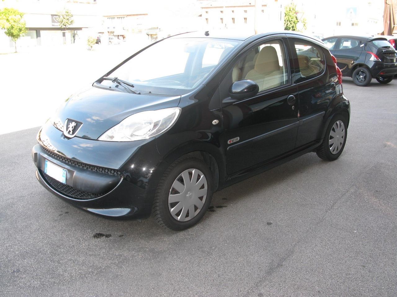 Peugeot 107 1.0 68CV 5p. Sweet Years