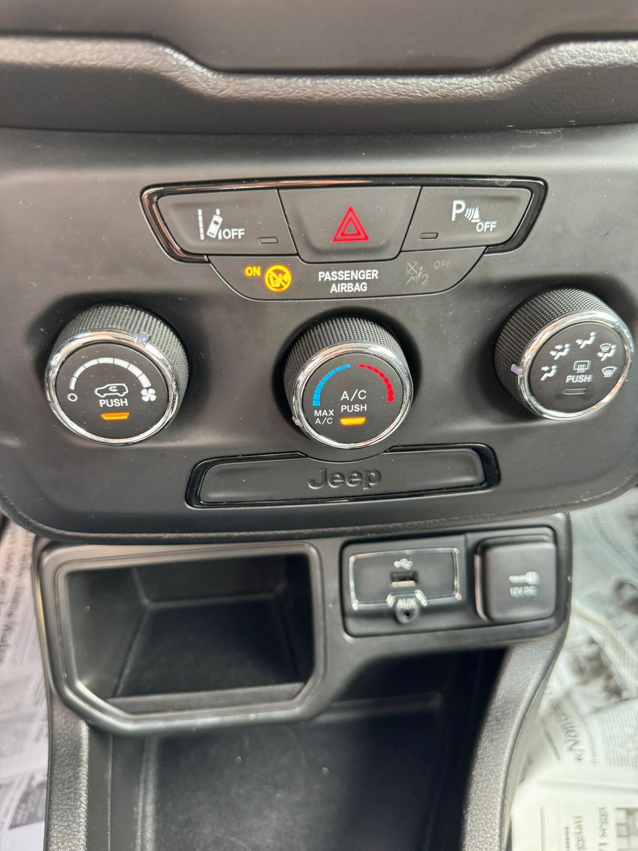Jeep Renegade 1.6 Mjt 120 CV Longitude