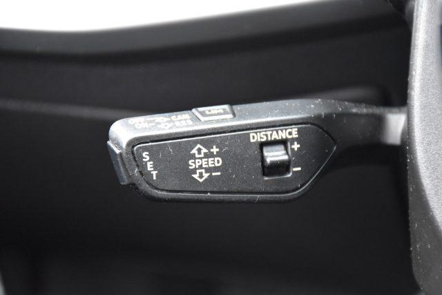 AUDI A3 SPB 30 TDI S tronic Business *Navi, Led*