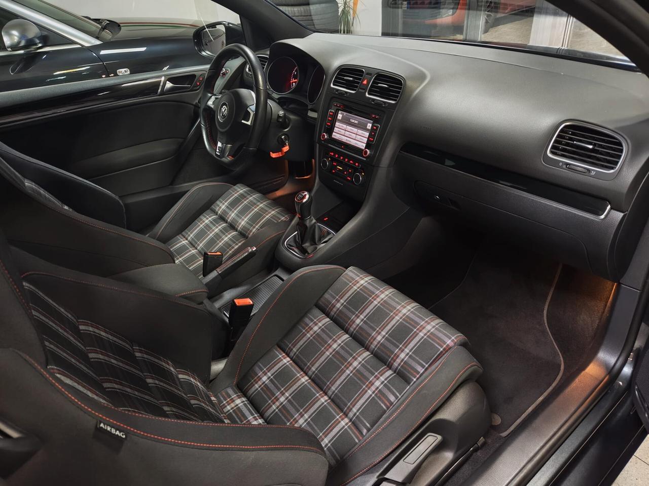 Volkswagen Golf GTI UNICO PROPRIETARIO