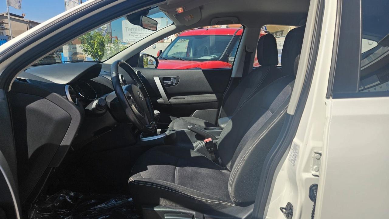 Nissan Qashqai 1.5 dCi DPF Tekna