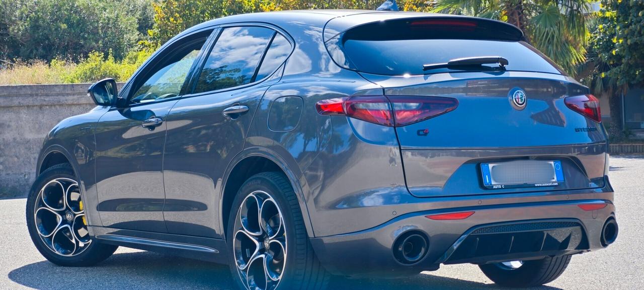 Alfa Romeo Stelvio 2.2 Turbodiesel 210 CV AT8 Q4 Veloce