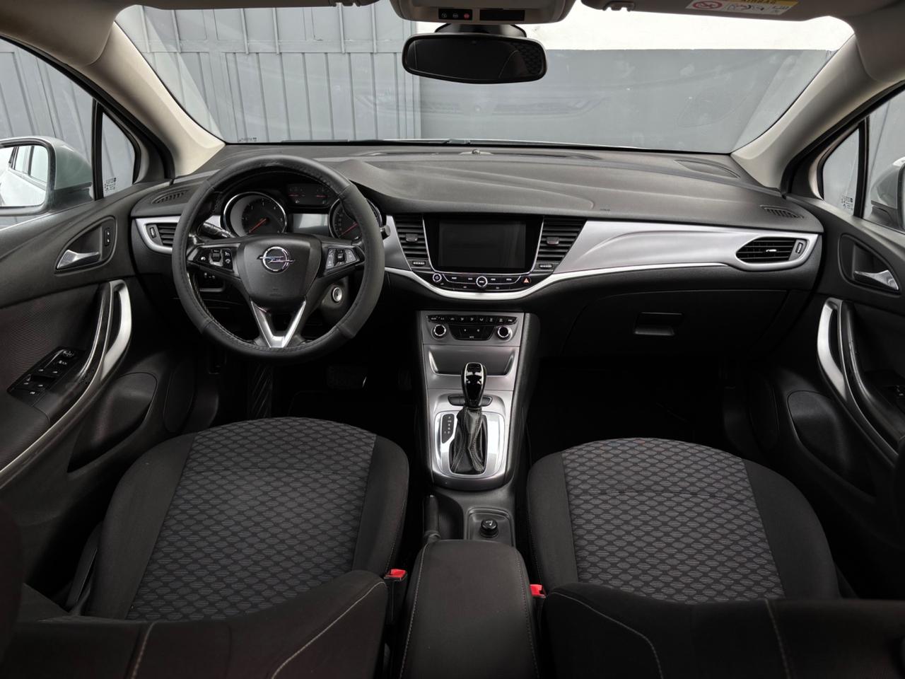 Opel Astra 1.6 CDTi 136CV aut. Garanzia. Neopatentati