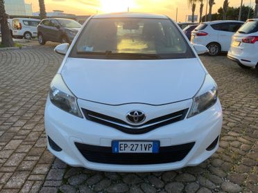 Toyota Yaris 1.0 5 porte Lounge