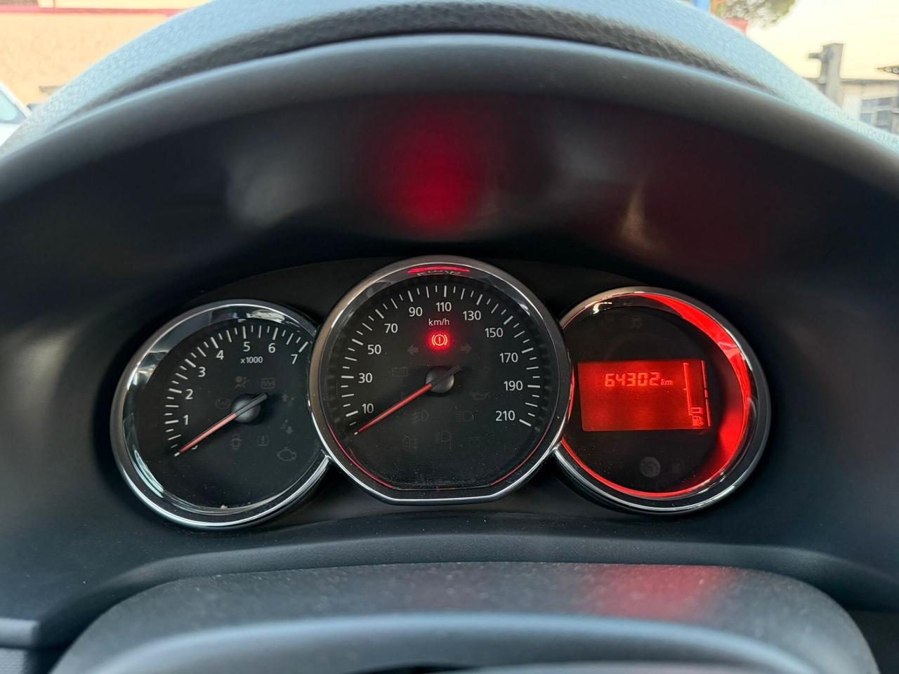 Dacia Sandero 0.9 TCe 90CV Lauréate Solo 64000 KM