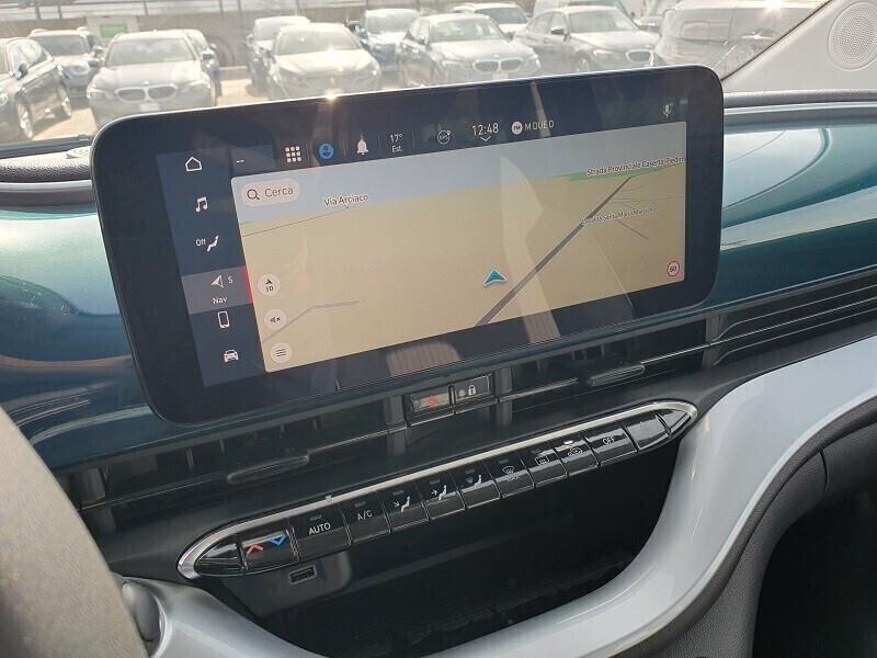FIAT NUOVA 500e 118CV ICON 42 kWh NAV 10 KM 9MILA