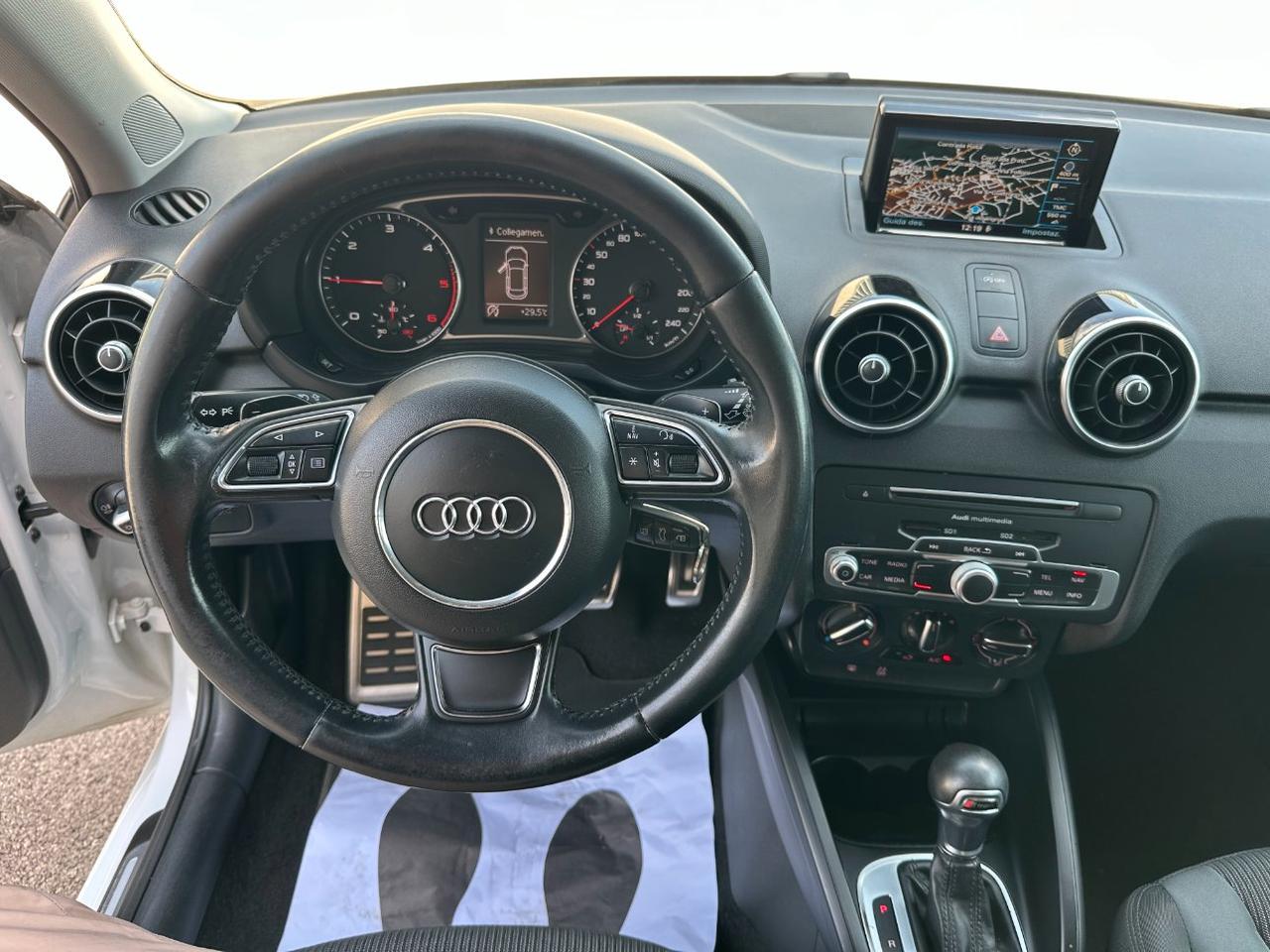 Audi A1 Sportback 1.6 tdi Sport s-tronic