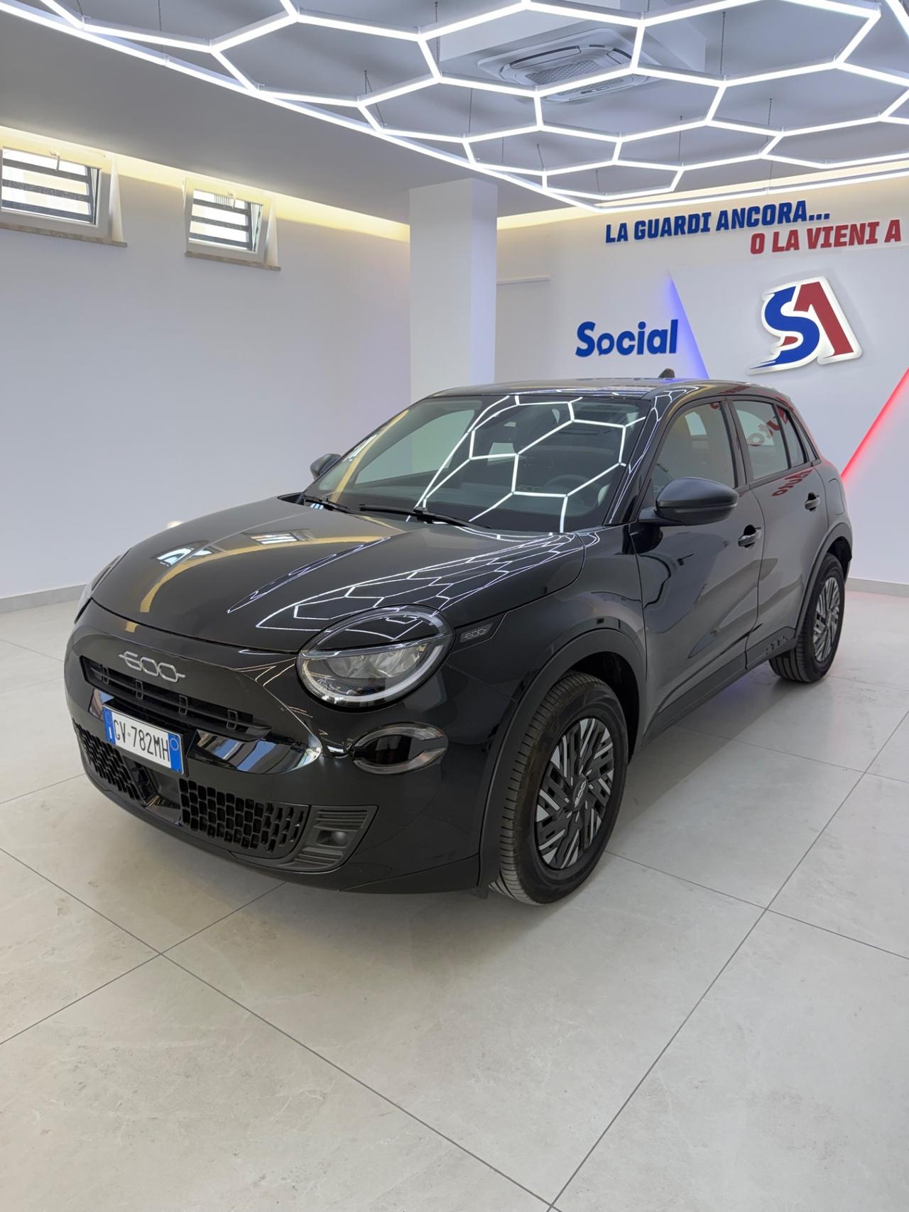 Fiat 600 Hybrid 100 CV DCT MHEV ICON