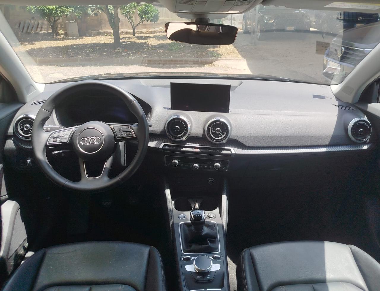 Audi Q2 30 TDI Design 116CV 2021
