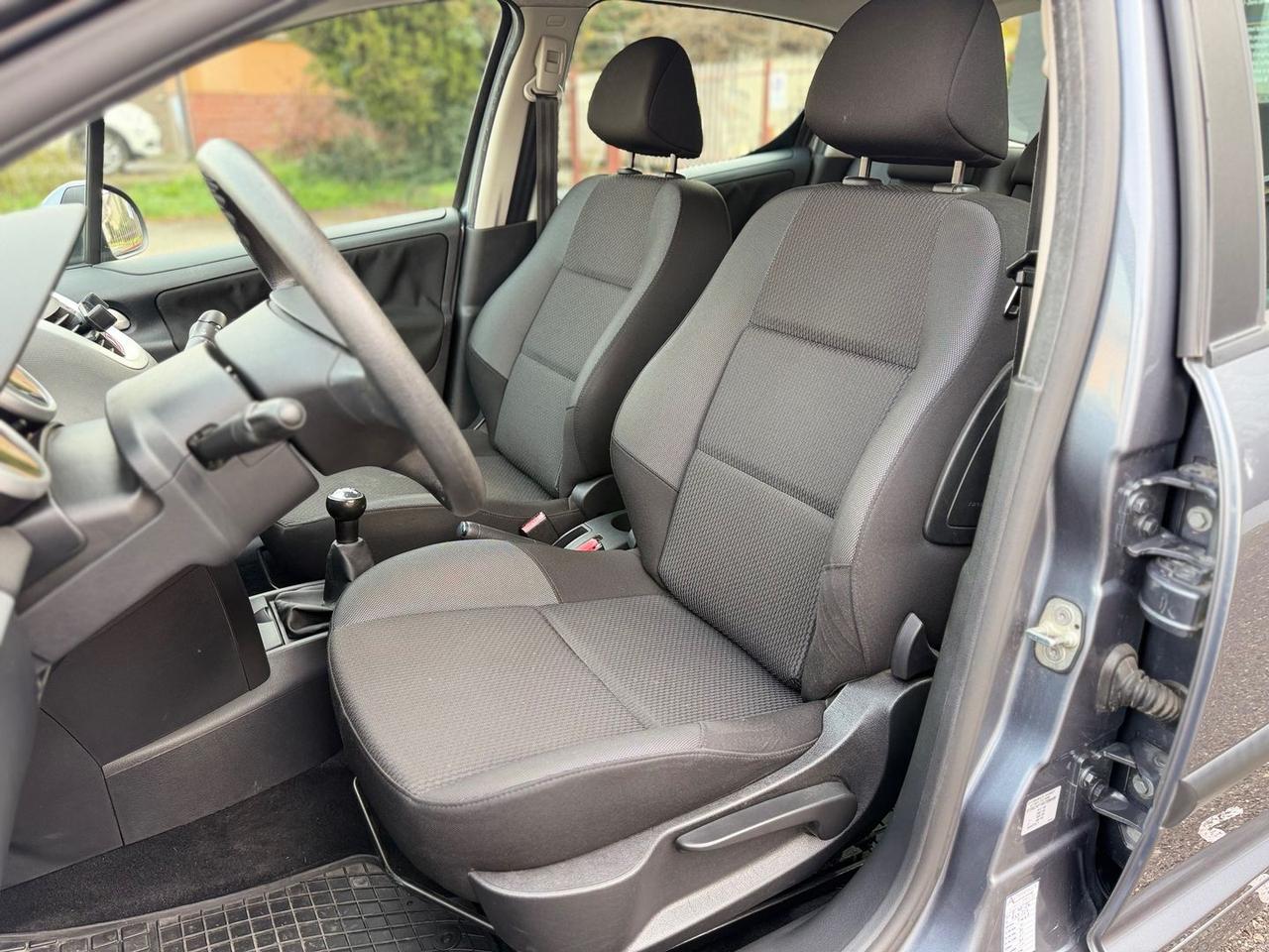 Peugeot 207 Special Edition 1.4 i #8321