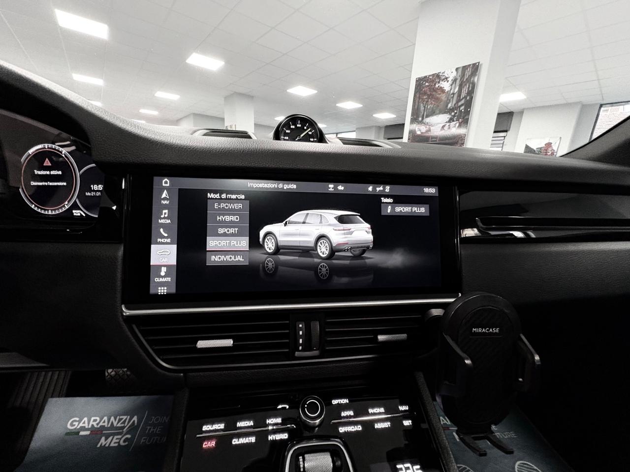 Porsche Cayenne 3.0 Hybrid 340cv 2020 km 91000