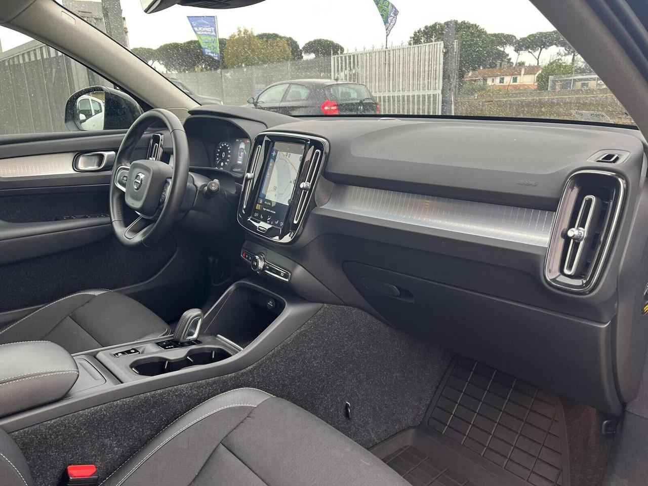 Volvo XC40 D3 AWD Geartronic Momentum