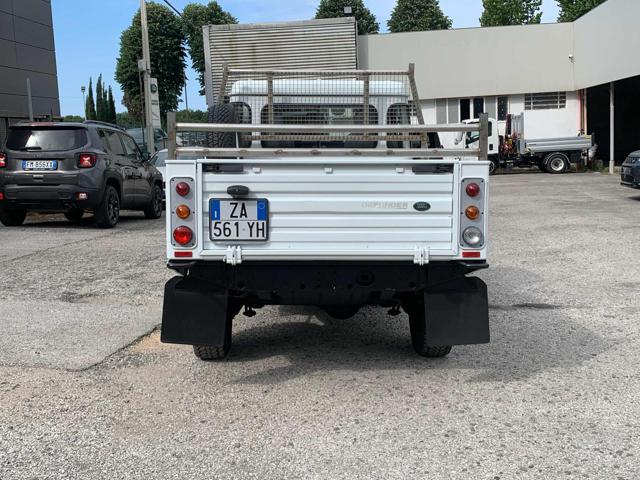 LAND ROVER Defender 110 2.2 TD4 High Capacity Pick Up