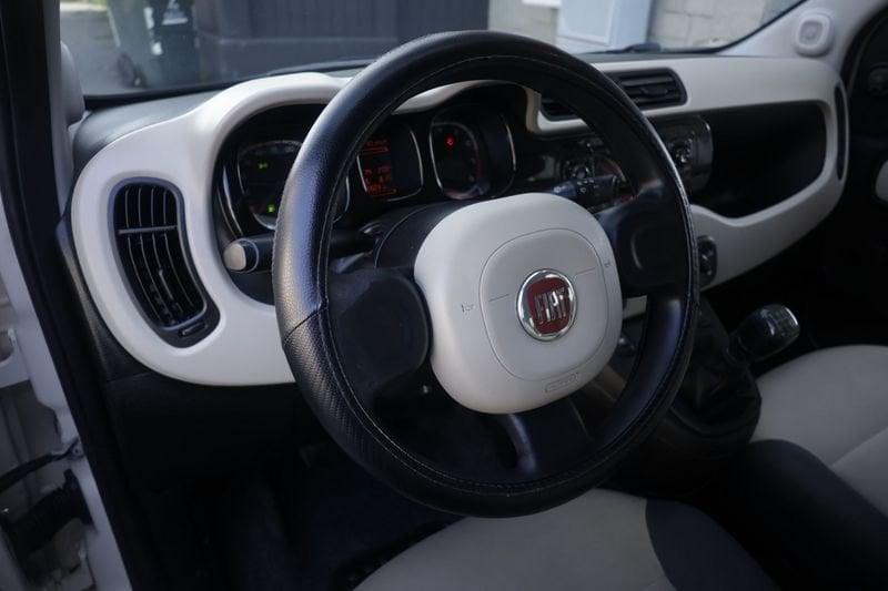 FIAT Panda FIAT Panda 1.2 EasyPower Lounge 51KW ANNO 2015