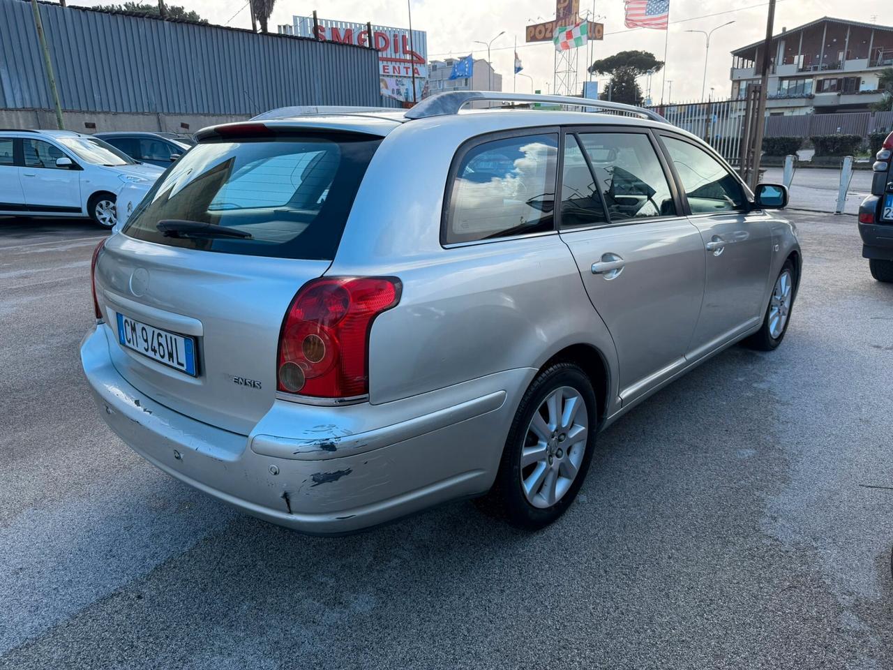 Toyota Avensis 2.0 D-4D 16V Station Wagon