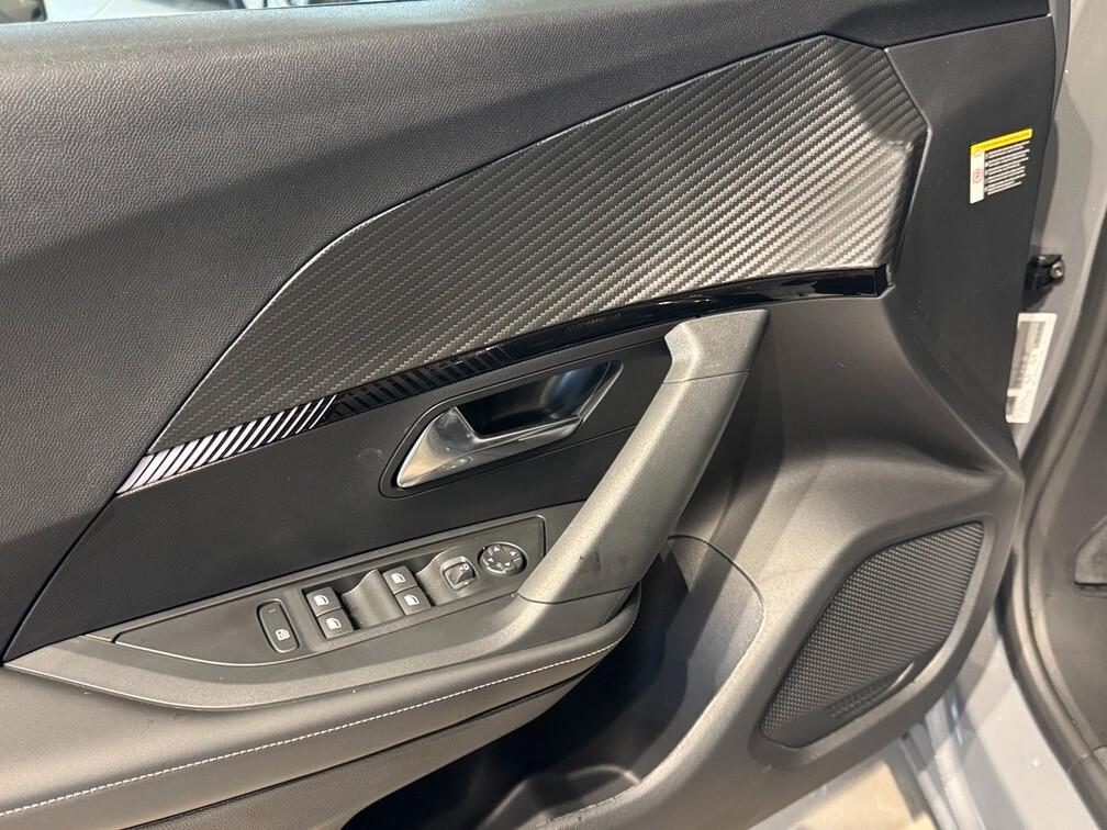 Peugeot 2008 1.2 hybrid Allure 110cv e-dcs6 App conn Cam 17" Neopat