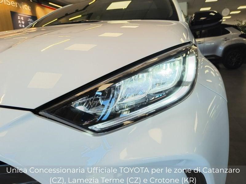 Toyota Yaris 1.5 Hybrid 5 porte Lounge