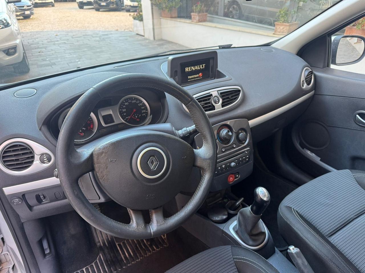 RENAULT Clio 1.2 16V GPL Dynamique