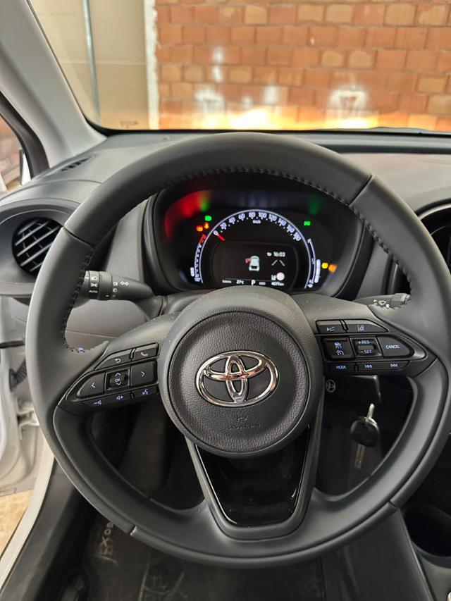TOYOTA Aygo X 1.0 VVT-i 72 CV 5 porte Active S-CVT
