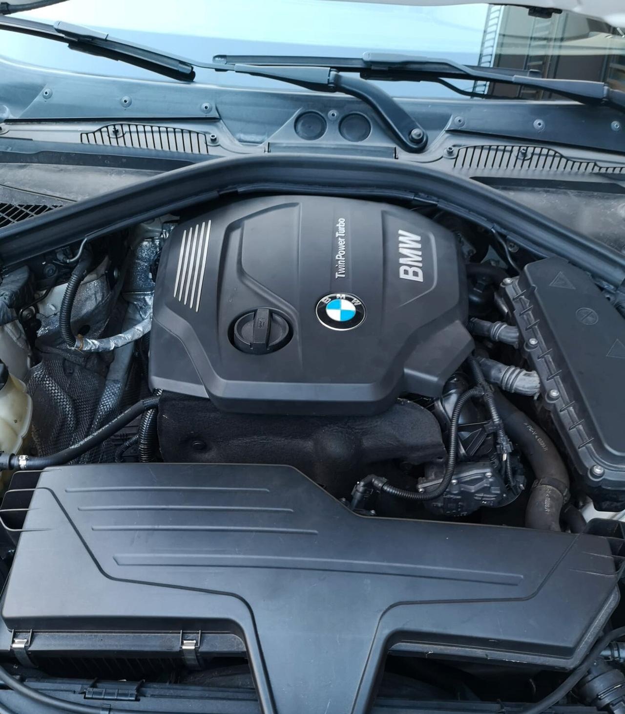 Bmw 116 116d 5p. Urban