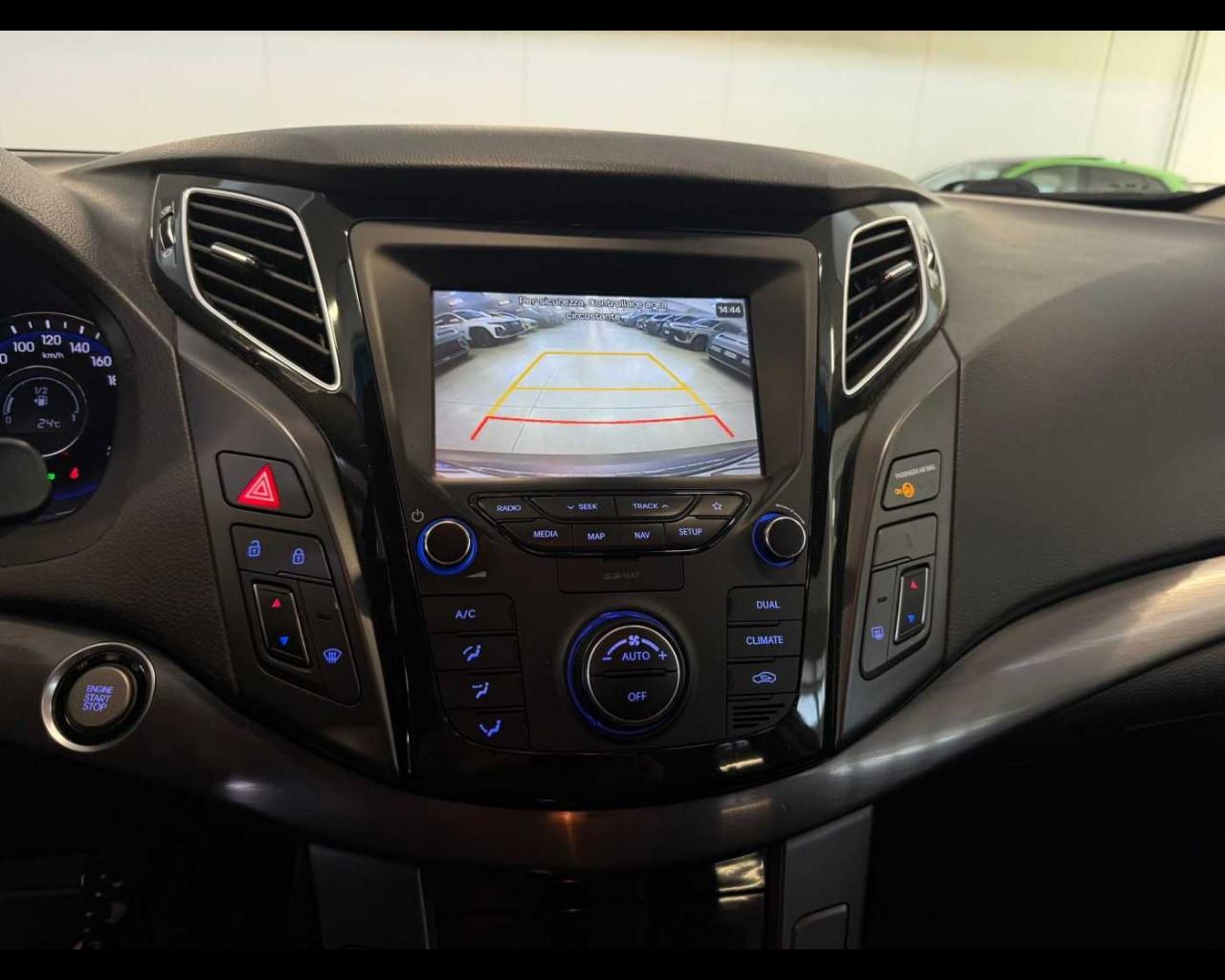 HYUNDAI i40 I 2019 Wagon - i40 Wagon 1.6 crdi Business Deluxe Pack 1