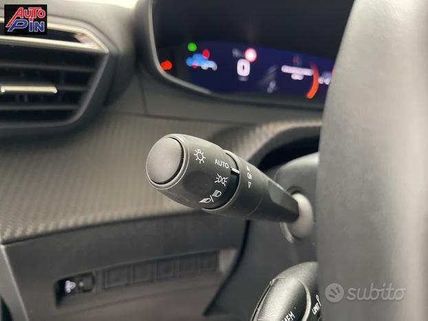 Peugeot 2008 PureTech 100 S&S Allure *PROMO*