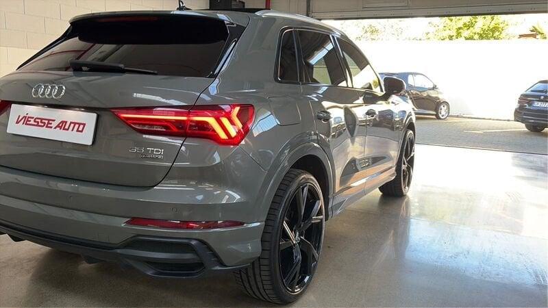 Audi Q3 Q3 2.0 TDI 150 CV quattro S line Edition