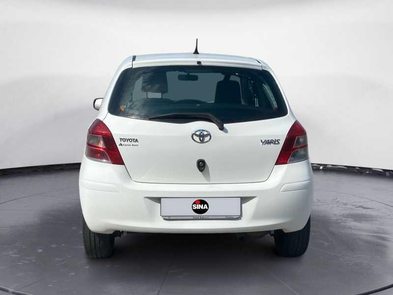 TOYOTA Yaris 5p 1.3 (dual) Sol c/vsc+trc