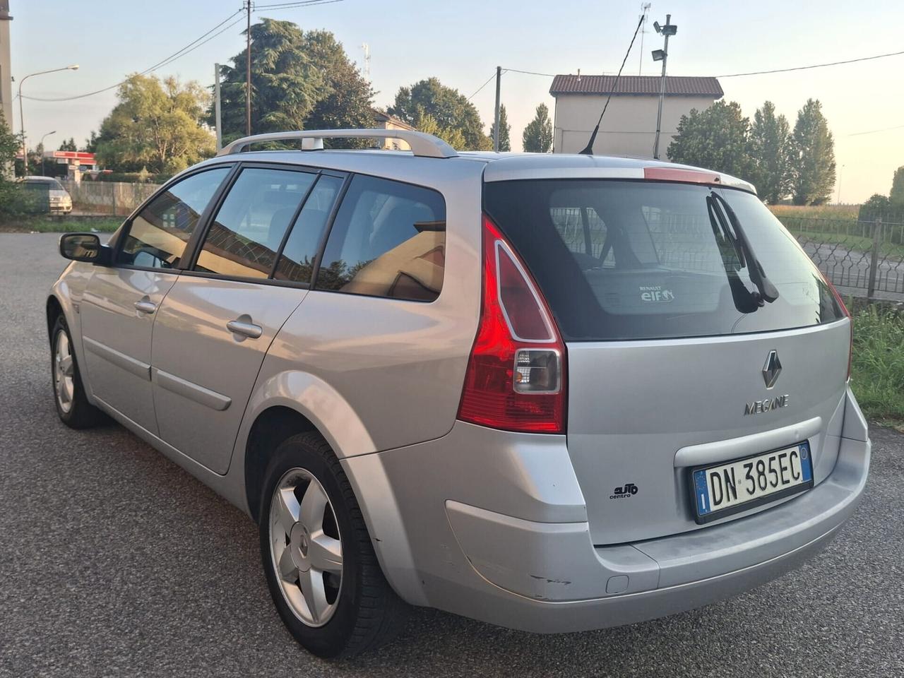 Renault Megane Mégane 1.5 dCi/85CV Grandtour Serie Speciale