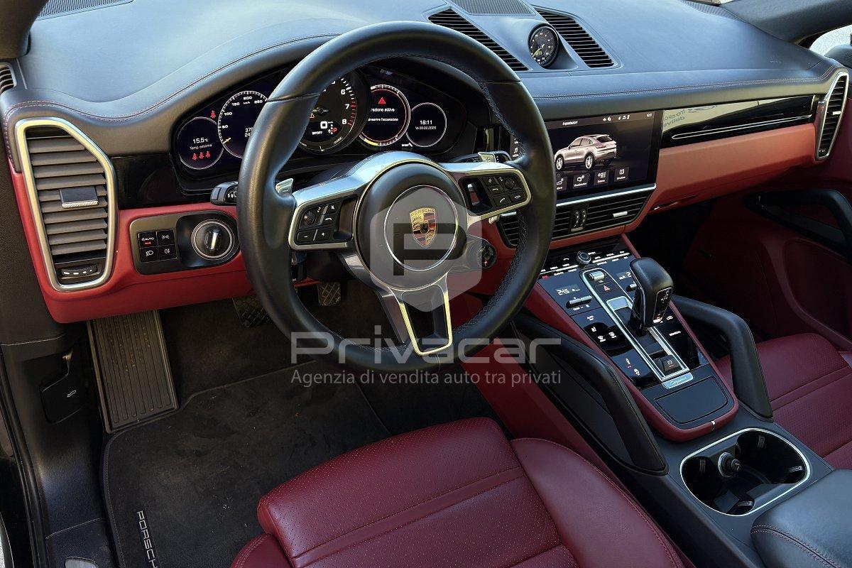 PORSCHE Cayenne Coupé 3.0 V6 E-Hybrid