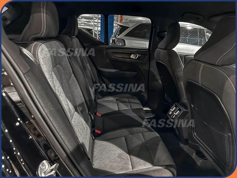 Volvo XC40 XC40 2.0 b3 Core auto