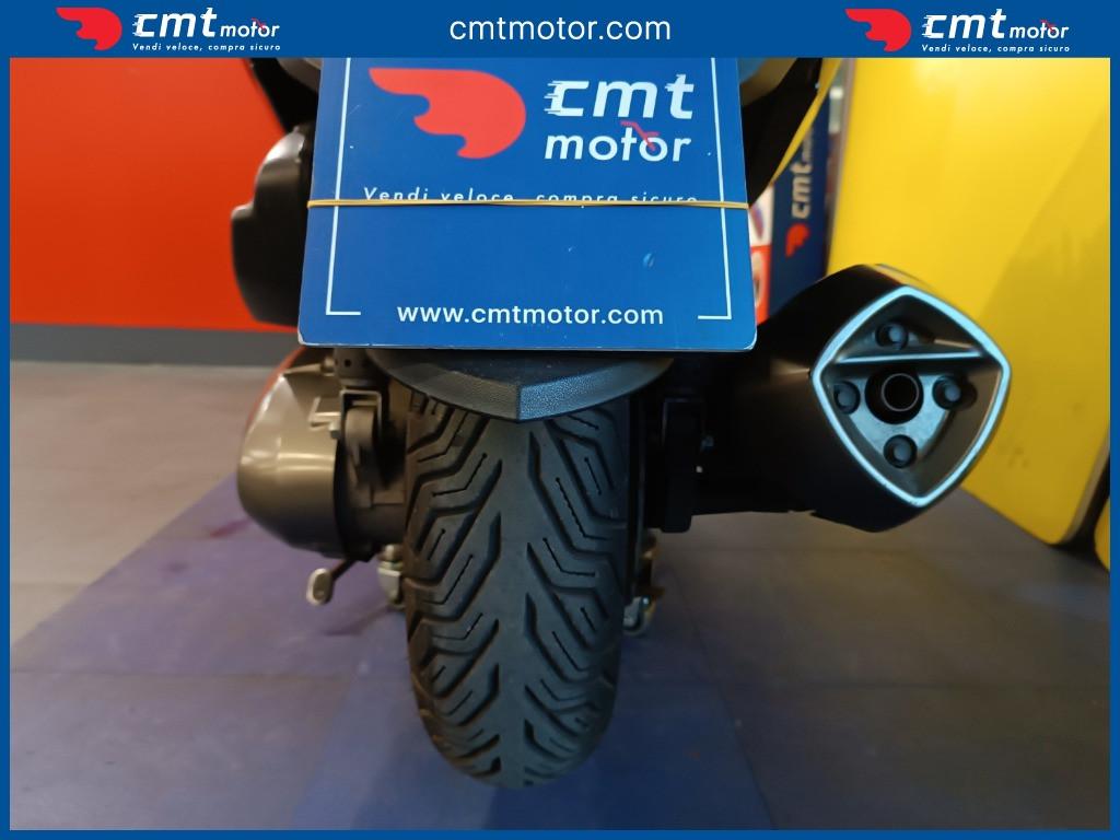 Kymco Downtown 300i - 2010