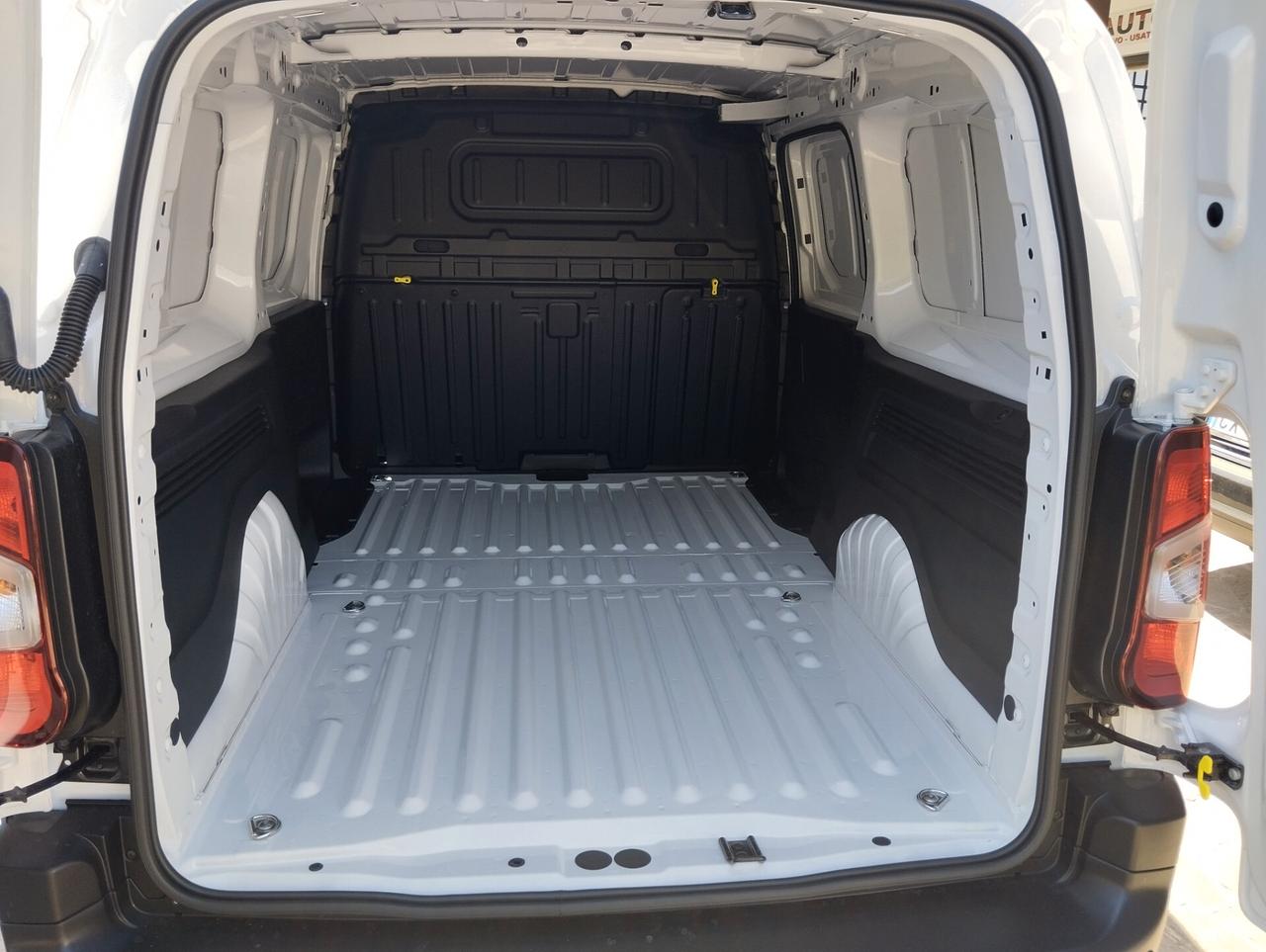 Fiat Doblo Doblò 1.5 BlueHdi 130CV PC-TN Van tre posti