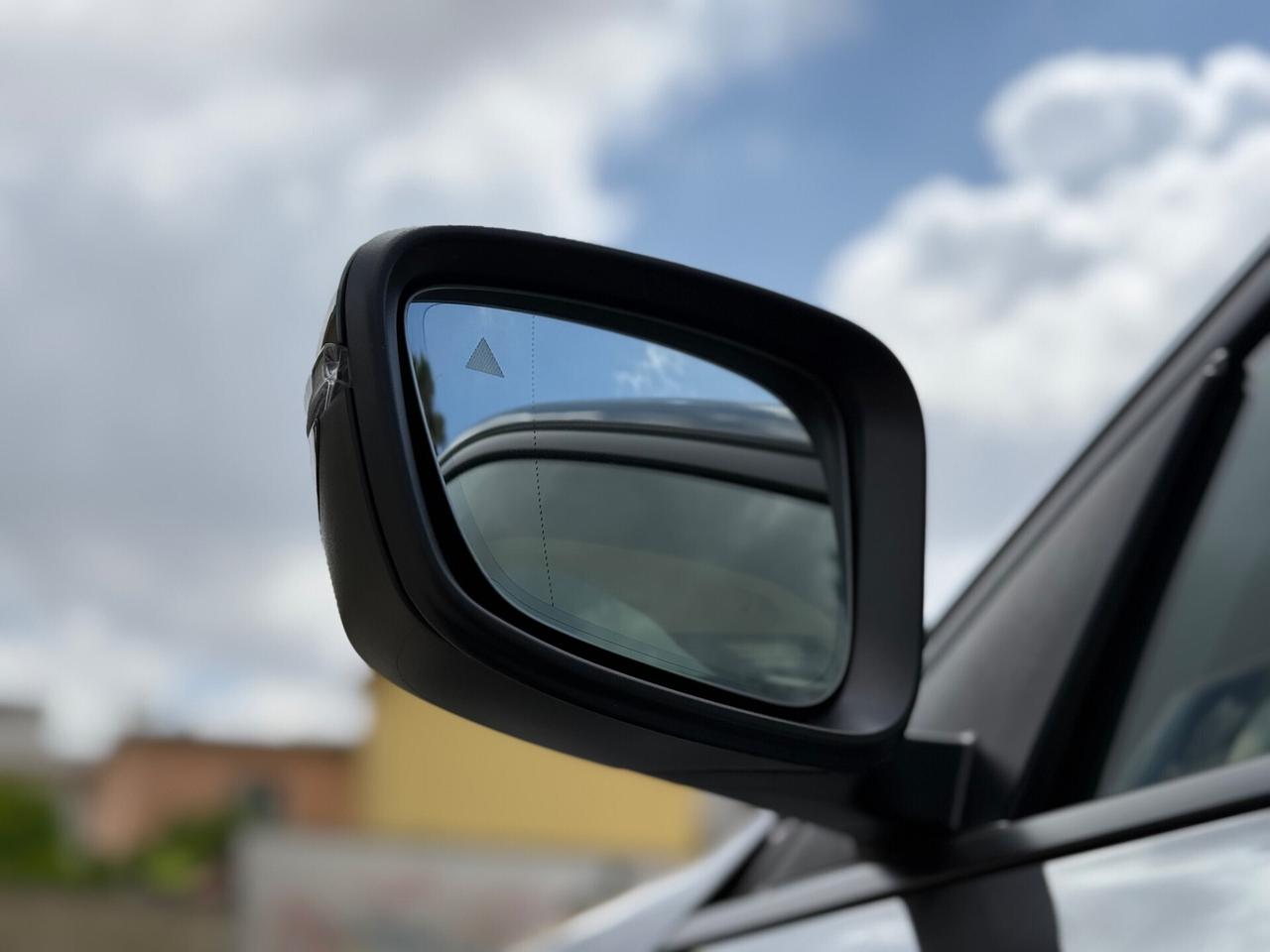 BMW 318d 2022 48V 2.0 150cv automatica