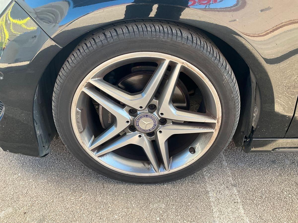 Mercedes-benz CLA 200d PREMIUM AMG line - GARANZIA 24 MESI