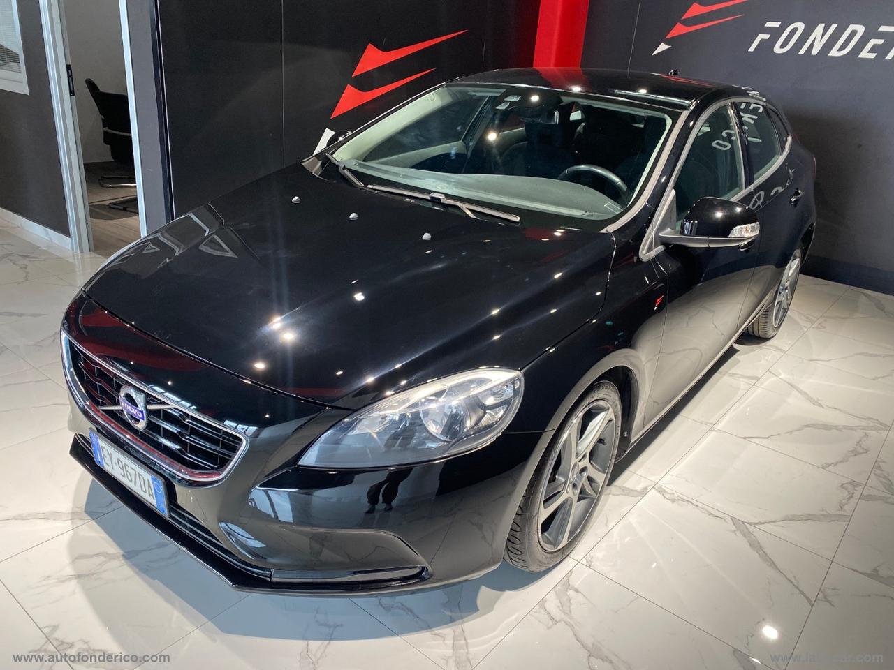 VOLVO V40 Cross Country D2 1.6 Kinetic