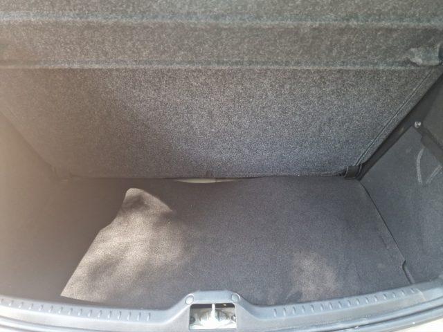 LANCIA Ypsilon 1.2 Oro