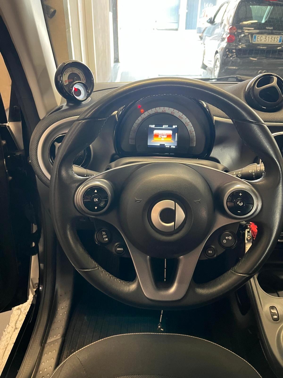 Passion full electric solo 27000km full garanzia