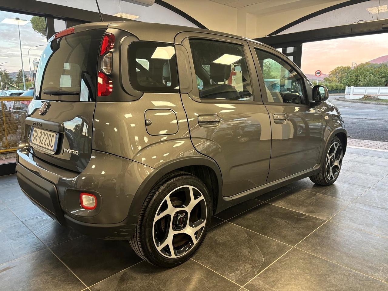 FIAT PANDA ANNO 2022 BZ IBRIDA ADATTA NEOPATENTATI KM 76 MILA