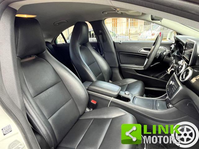 MERCEDES-BENZ CLA 180 CDI Automatic Premium