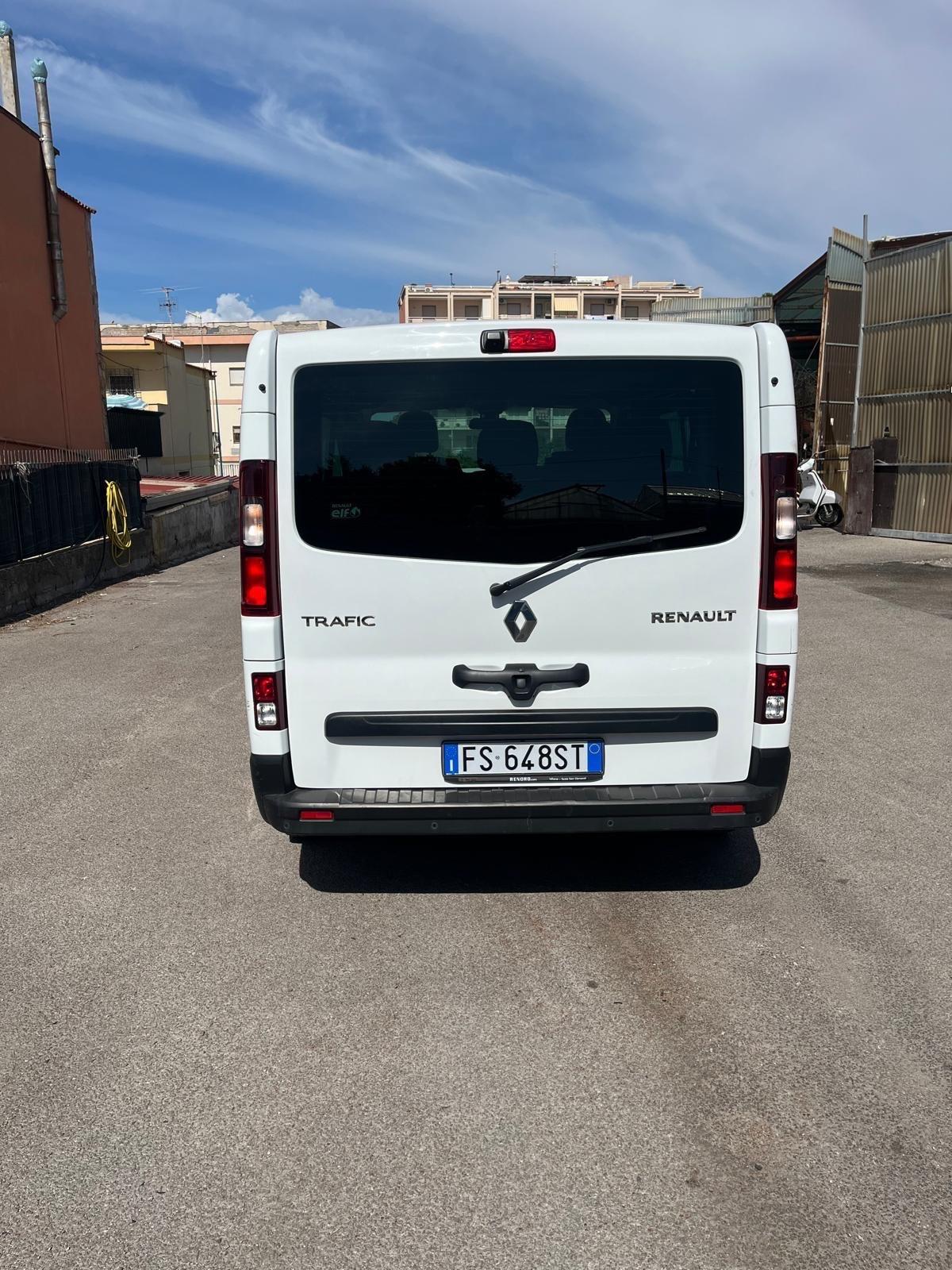 Renault traffic