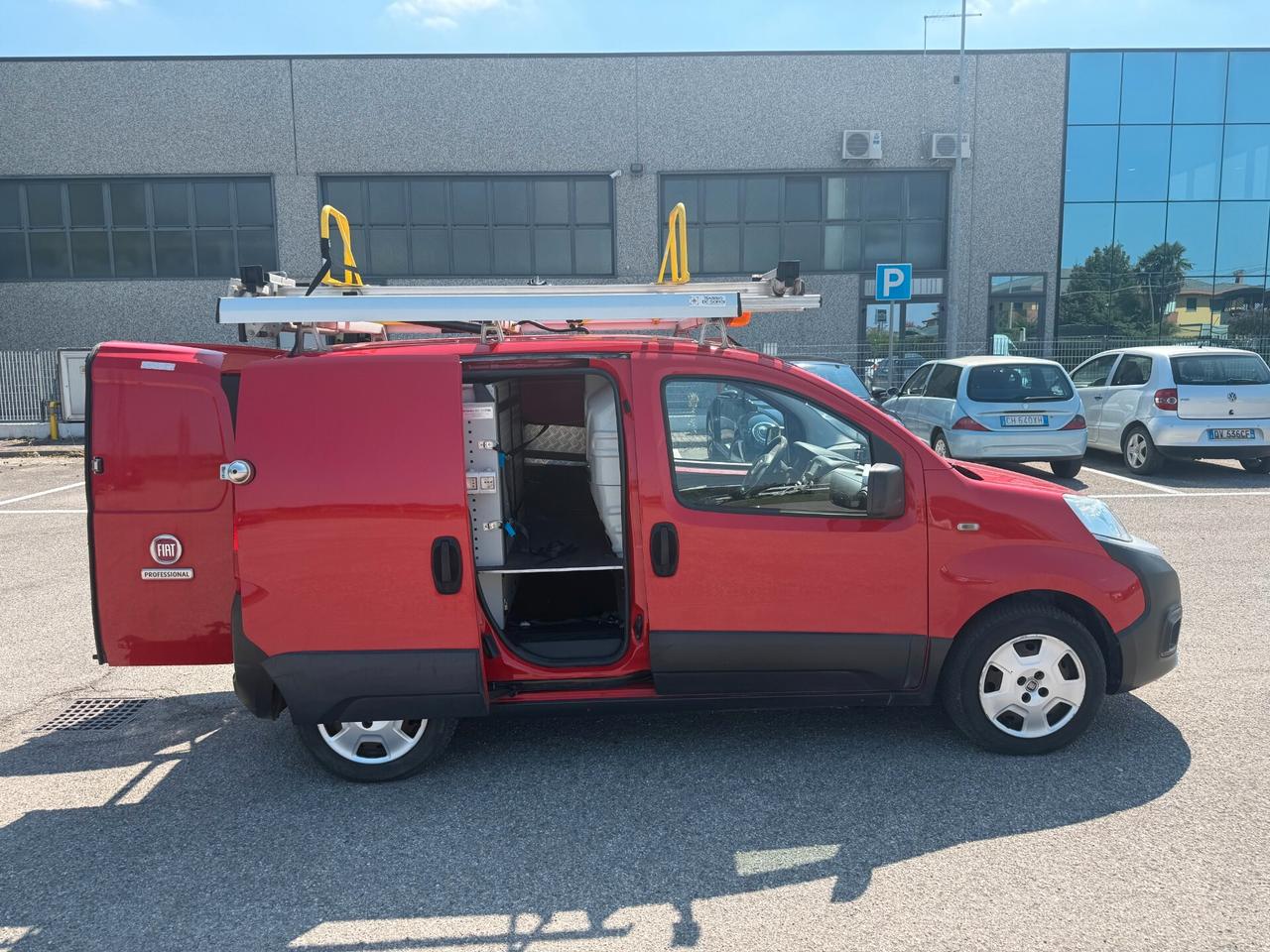Fiat Fiorino 1.3 MJT 95CV Cargo