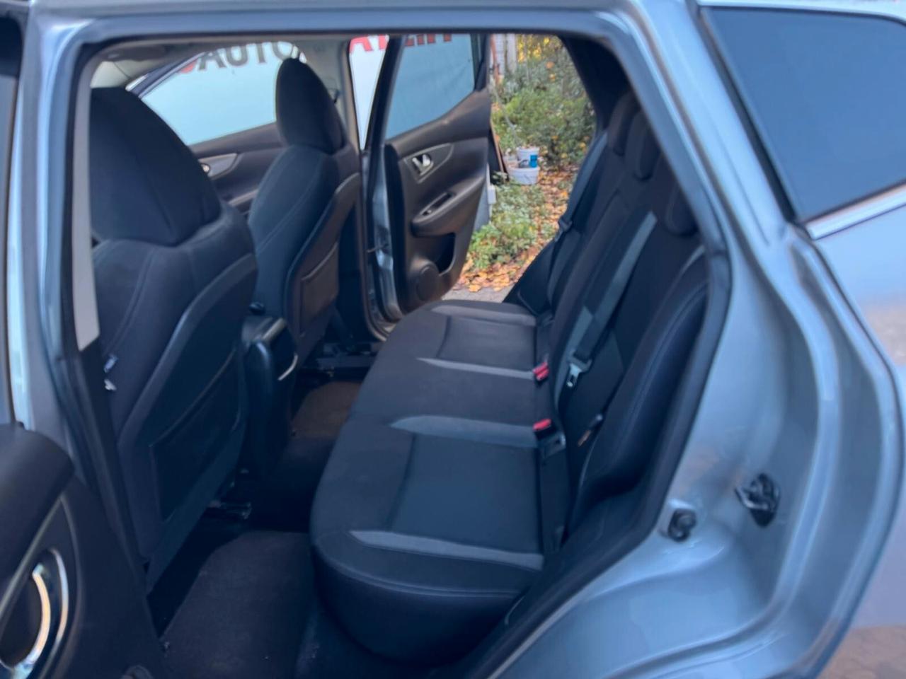 Nissan Qashqai 1.5 dCi N-Connecta