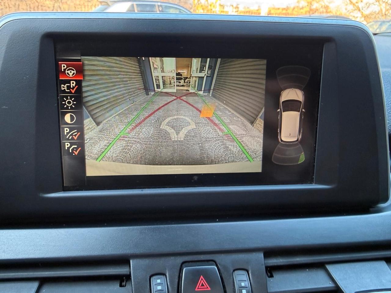 Bmw 2er Active Tourer 218d Luxury