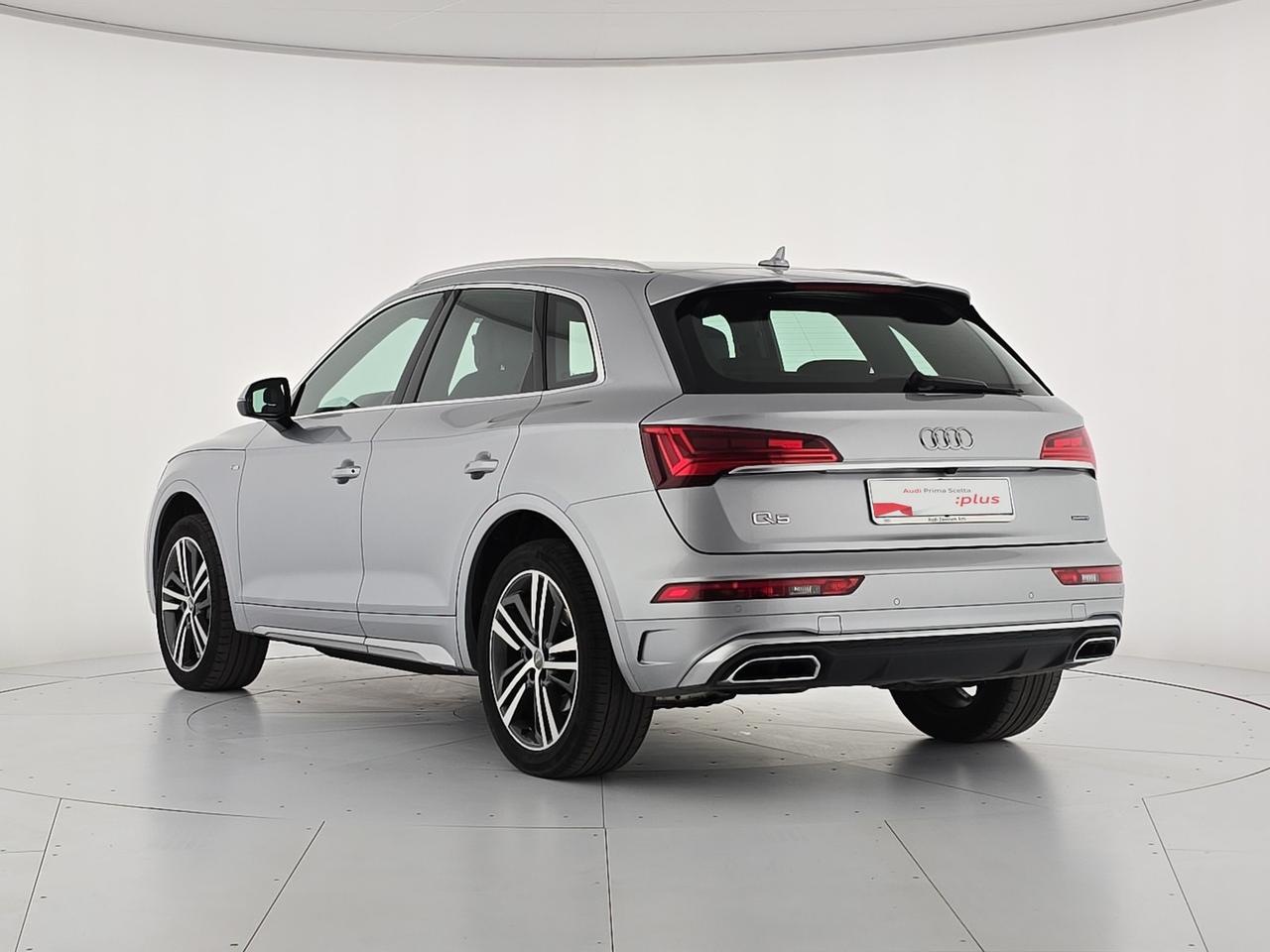 Audi Q5 40 2.0 tdi mhev 12v s line quattro s-tronic