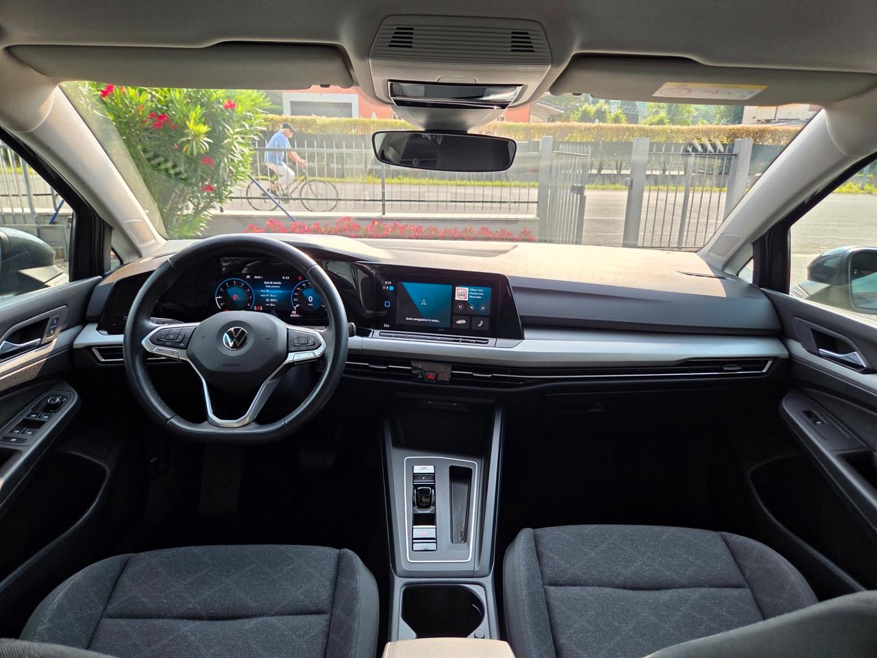 Volkswagen Golf 1.5 eTSI 130 CV EVO ACT DSG Life