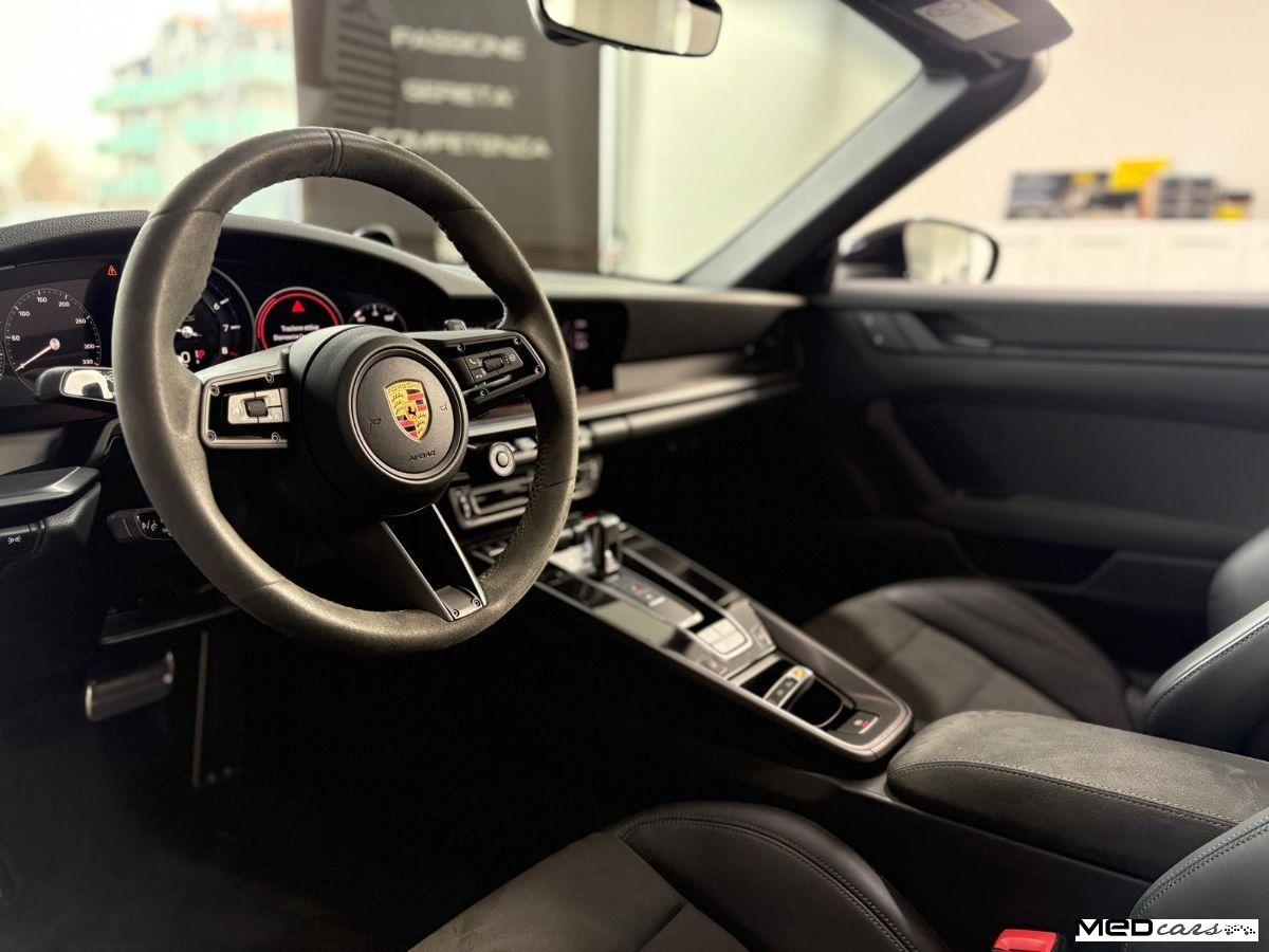 PORSCHE - 911 Cabrio - 911 Carrera 2 GTS Cabriolet