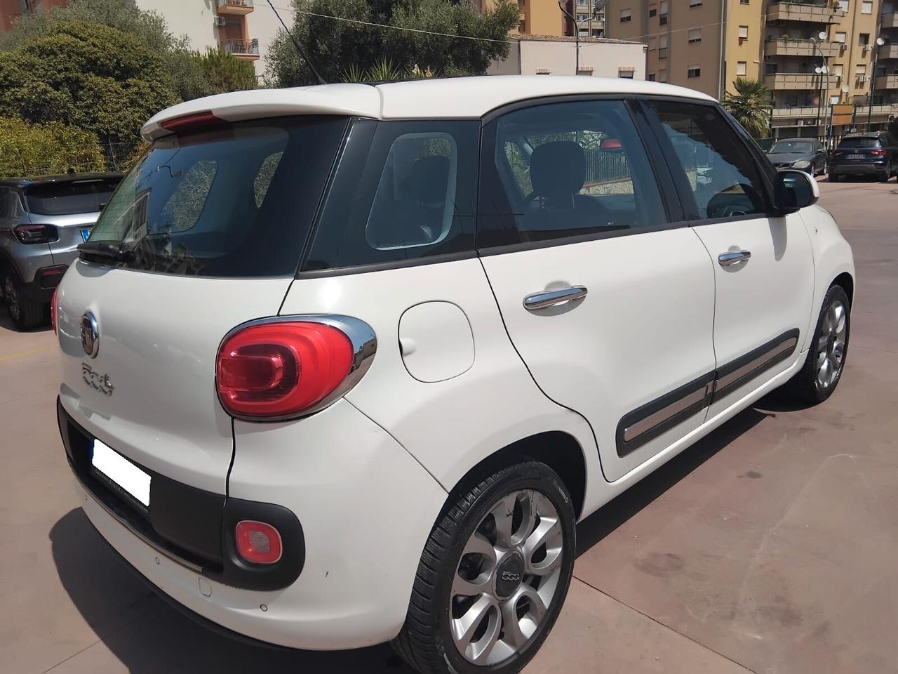 FIAT 500L 1.4 LOUNGE TETTO PANORAMICO CON GARANZIA